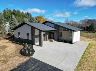 3655 Baker Rd, Orchard Park, NY 14127