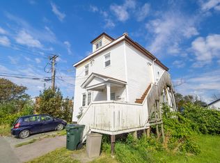 42 Kendall St, Sydney, NS B1P 1S8