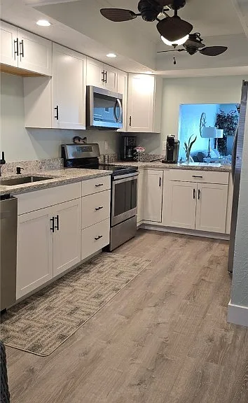 434 Tudor Dr #1H — Photo 15