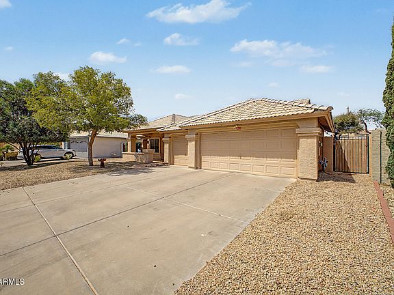 2nd image of 2531 N 132ND Avenue
