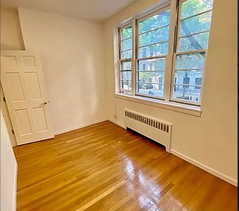 1st image of 44 E 63rd St APT 2D