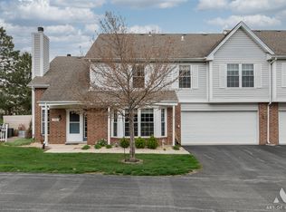 9757 Cambridge Cir, Mokena, IL 60448