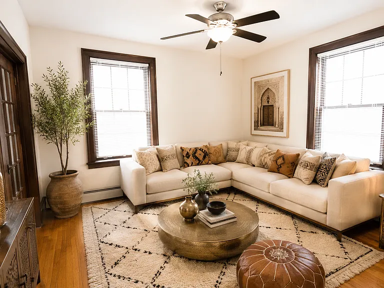 1908 Hennepin Ave #22 — Photo 3