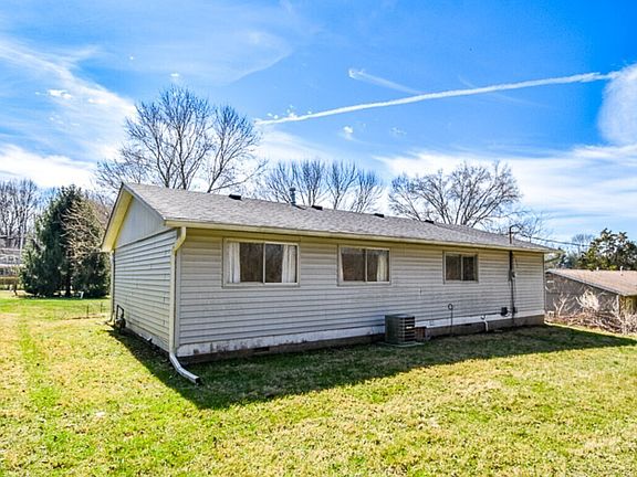 2nd image of 4385 E Bethel Ln