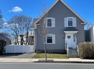 378 Cabot St, Beverly, MA 01915