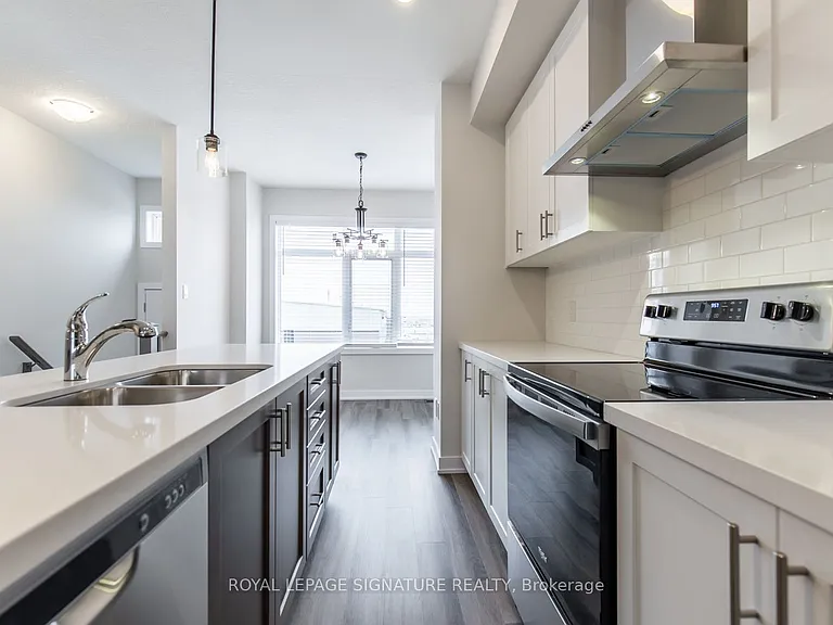 57 Markle Cres — Photo 12