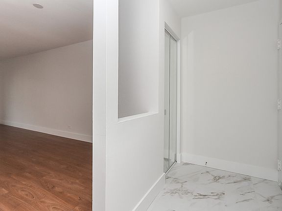 3rd image of 1103 Miller Ln APT 101