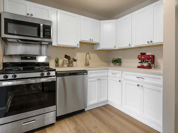 Padonia Village Apartments