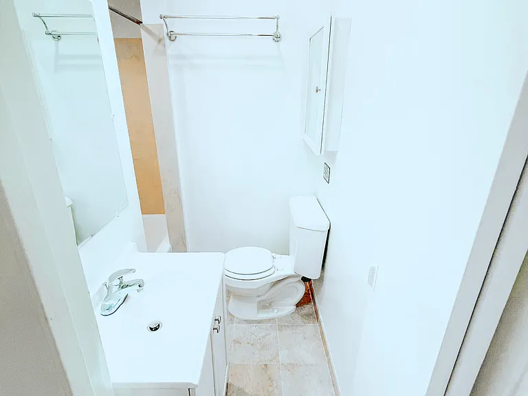 121 Carl St #3 — Photo 22