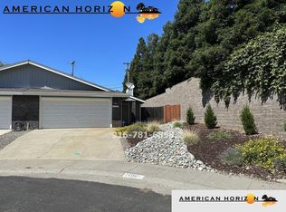 1199 Crescendo Dr, Roseville, CA