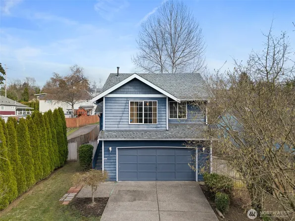 24038 19th Avenue S, Des Moines, WA 98198