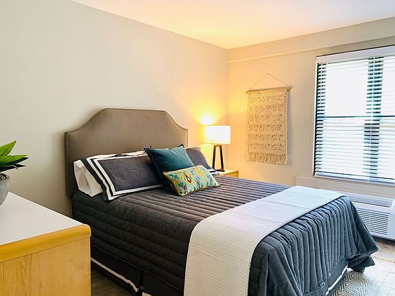 5th image of 2545 W Fitch Ave APT 206