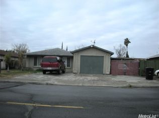 783 East Ave, Livingston, CA
