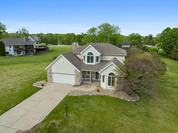 19580 Chelsea Way, Bloomington, IL 61705