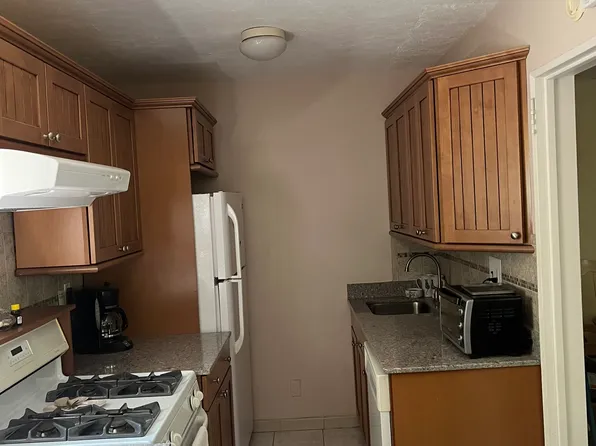 21-38 202nd Street image 3 of 11