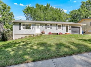 1110 N Prairie St, Pella, IA 50219