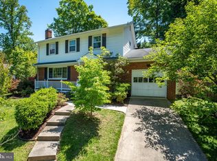 13907 Shippers Ln, Rockville, MD 20853