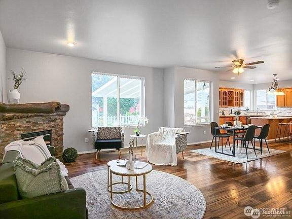 3rd image of 15510 67th Avenue Ct E
