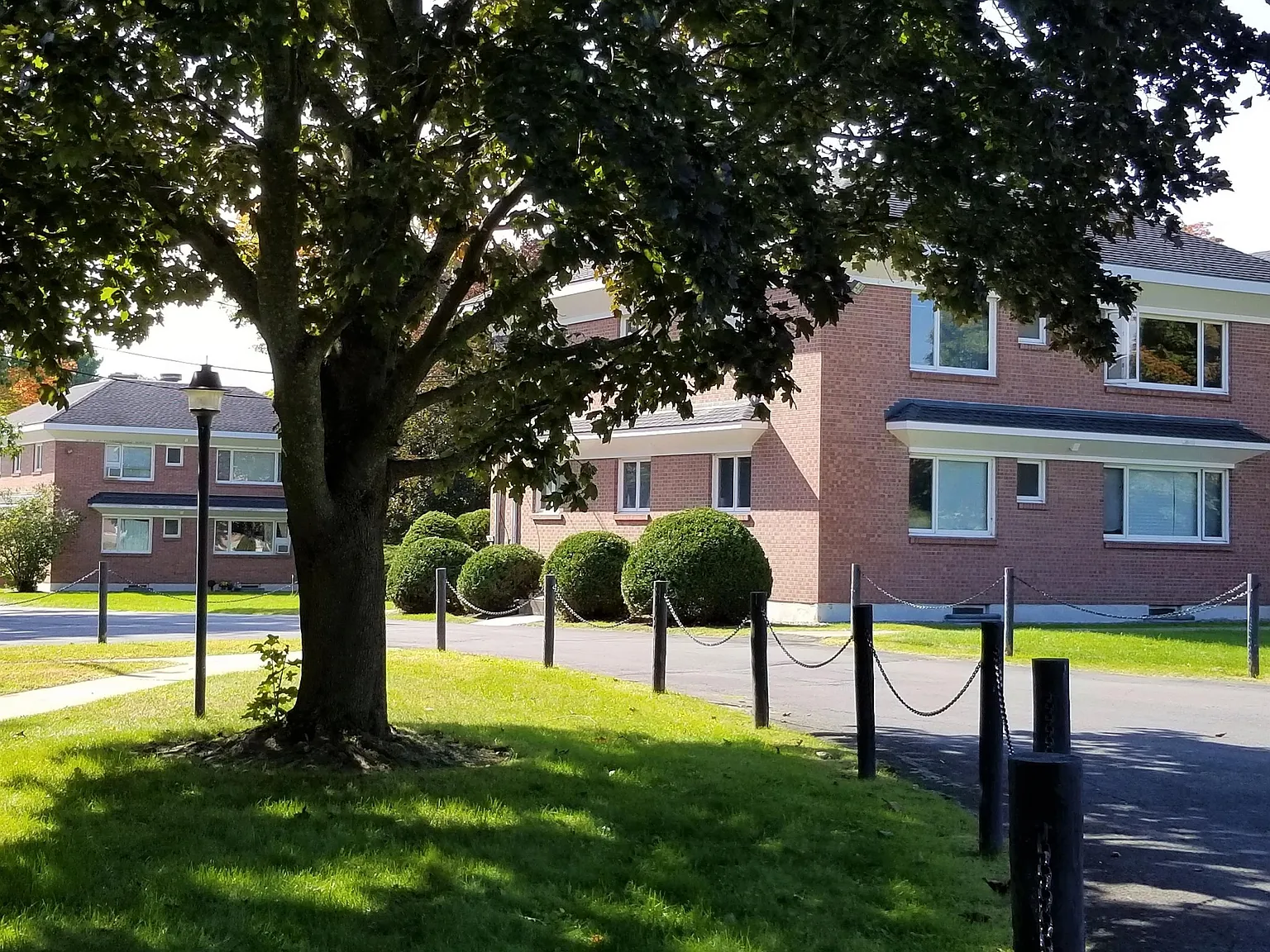 Harison House Apartments — Photo 3