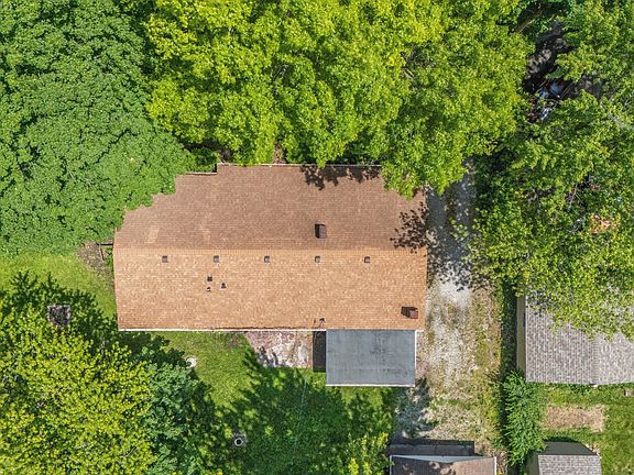 4th image of 5240 Southdale Dr