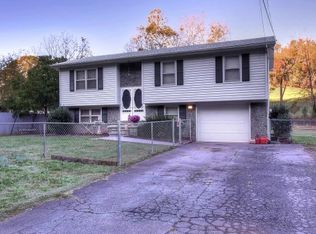 1278 Gap Creek Rd, Elizabethton, TN 37643