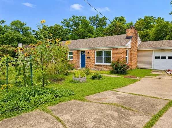 111 E Austin Street, Bolivar, MO 65613