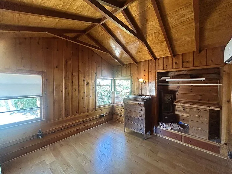 2434 Florencita Dr — Photo 13