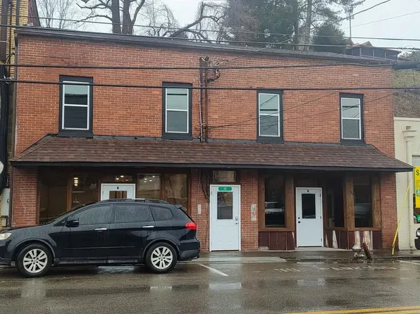 55 W Tennessee Ave #2, Mc Caysville, GA 30555