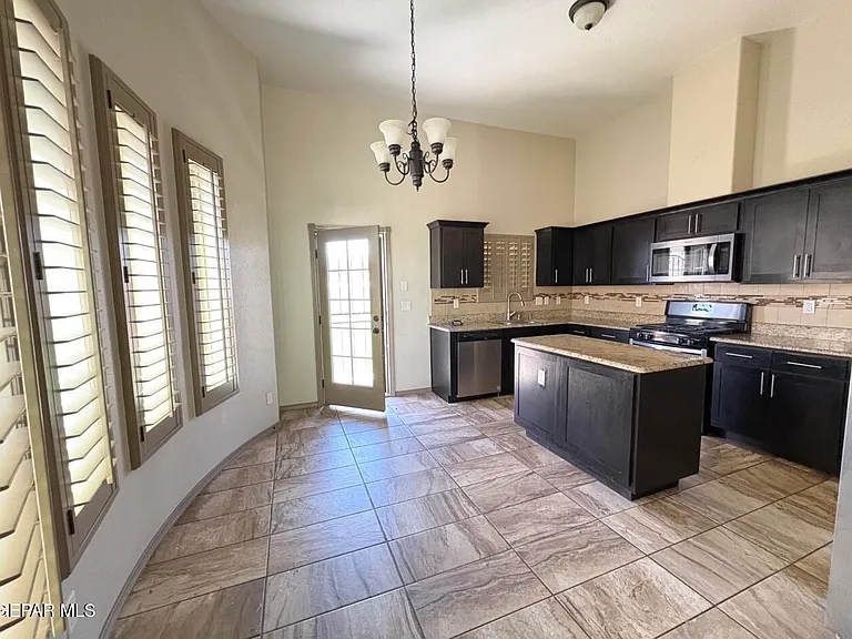 14372 Angel D Garcia Ct — Photo 6