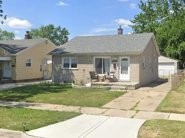 17447 Prospect St, Melvindale, MI 48122