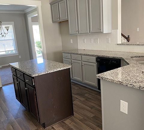5th image of 4139 Anthony Creek Dr