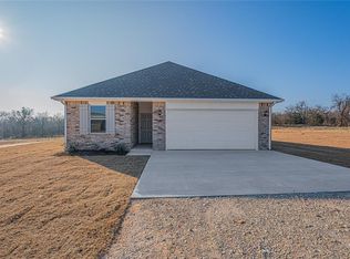 29219 Apache Dr, McLoud, OK 74851