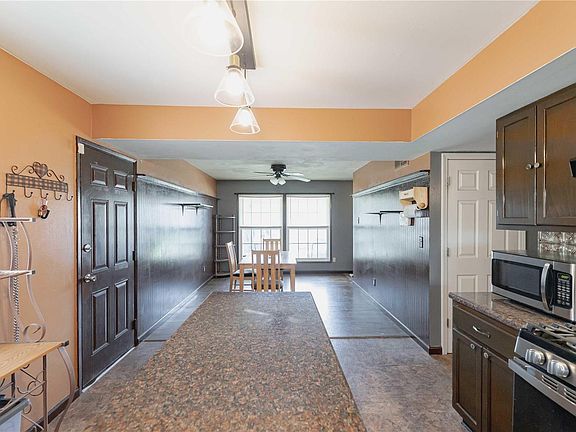 5th image of 740 Saddle Dr