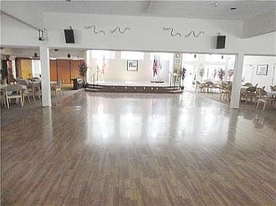 4th image of 8975 Lawrence Welk Dr Spc 34