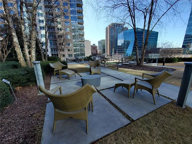 44 Peachtree Pl NE #730 — Photo 15