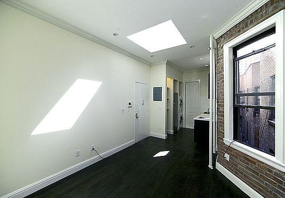 2nd image of 400 E 74th St #27