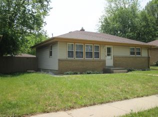 8139 W Custer Ave, Milwaukee, WI 53218