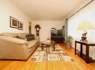 1592 Sherwood Ave, Saint Paul, MN 55106