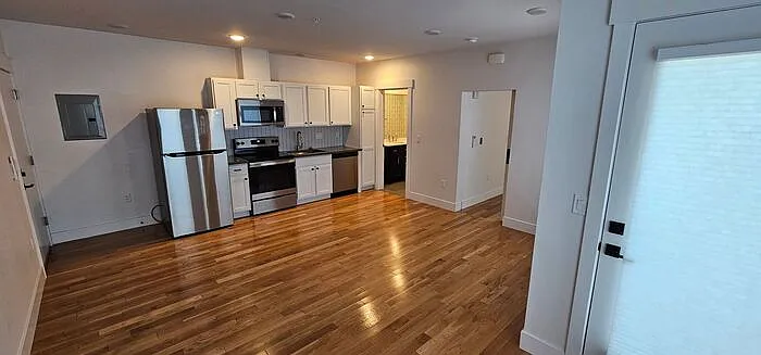 602 Kuenzli St #31 — Photo 2