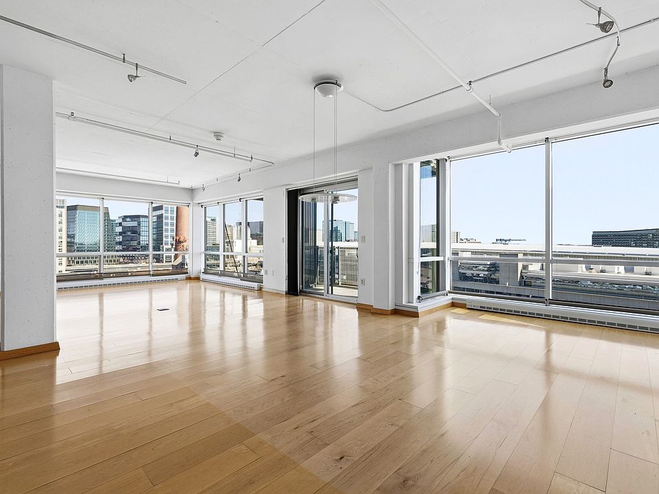 1st image of 25 Channel Center St Unit 1102