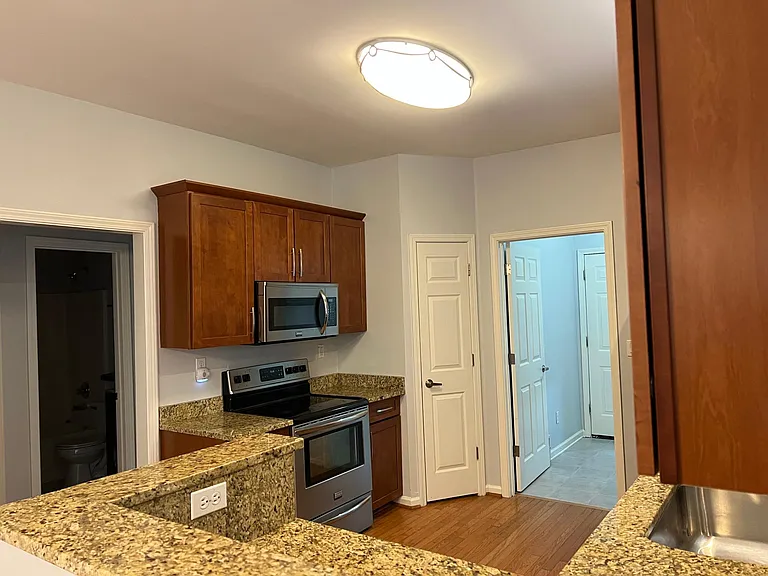 1076 Island Mist Cir — Photo 4