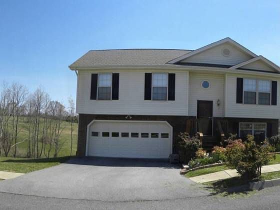 1st image of 1034 Meadow Creek Ln
