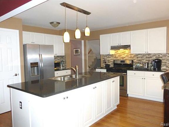 2nd image of 3711 Eaton Gate Ln