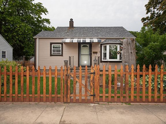 2nd image of 1316 S 2nd St
