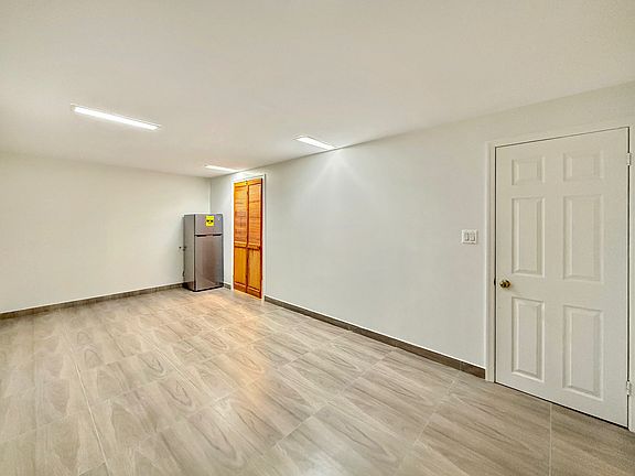 2nd image of 47 Braisted Ave #Basement