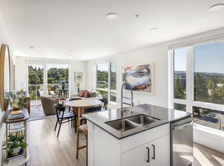 Broadstone Savoie, Bellevue, WA 98004