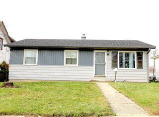 2620 Gilead Ave, Zion, IL 60099