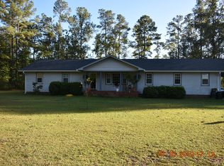 1826 Smoak Rd, Walterboro, SC 29488