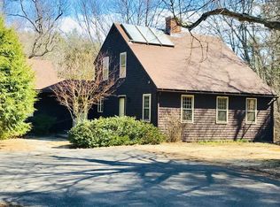 904 Bay Rd, Amherst, MA 01002