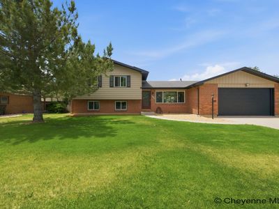 1949 Cheshire Dr, Cheyenne, WY, 82001